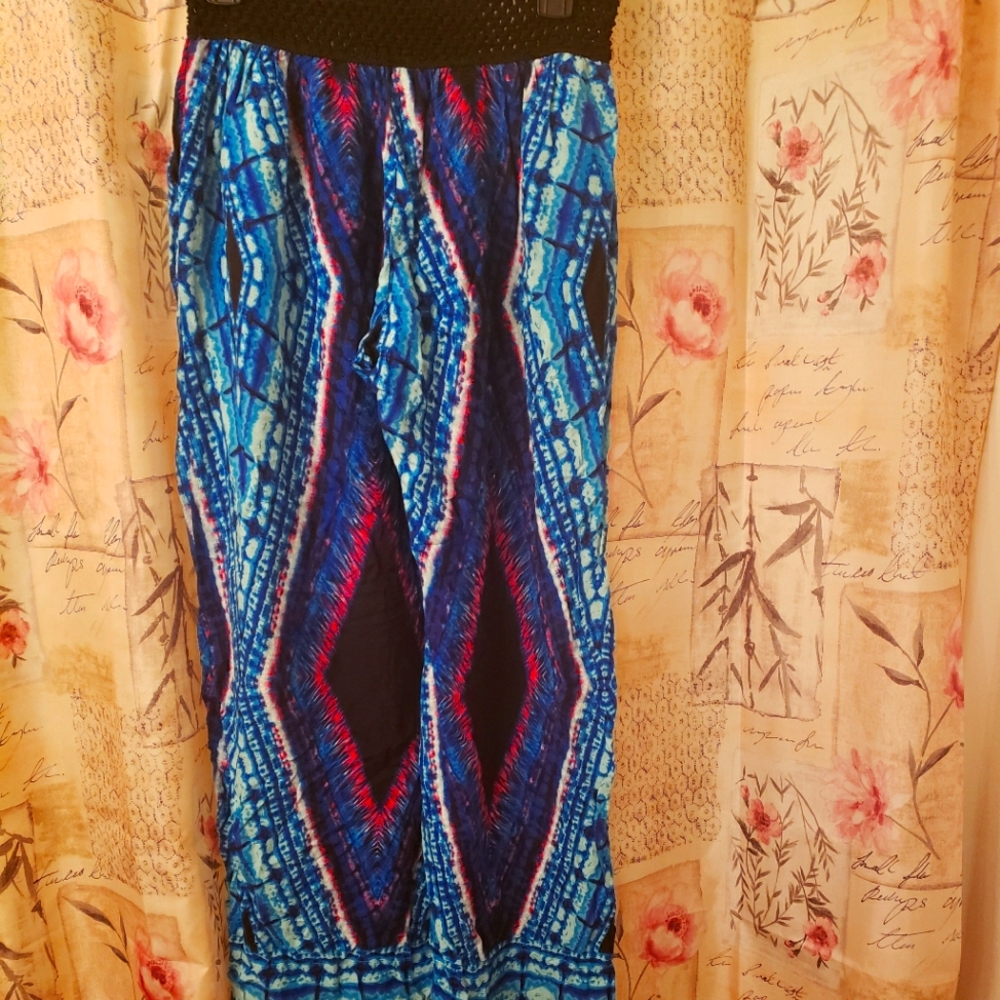 size XL color cobalt blue hot pink purple & black